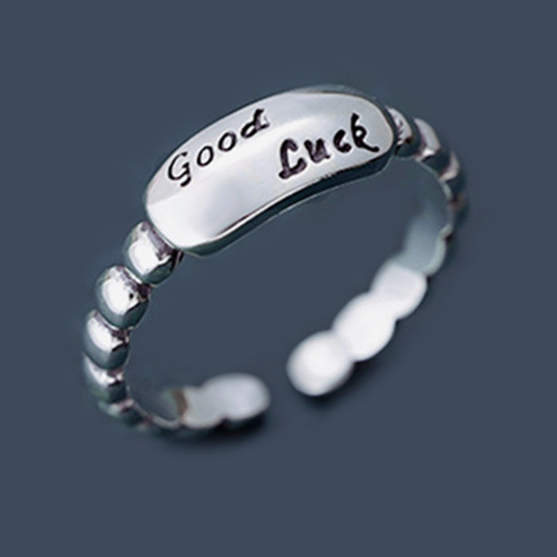 レトロなアルファベットの指輪の組み合わせins韓東大門ヒップホップはs 925銀の英語の指輪の対外貿易の卸売りをめっきします。