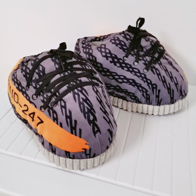 Tiktok mismo estilo parodia zapatos de grasa Coco pareja Zapatillas de algodón volver al futuro casa piso Kang hebilla 1 zapatos de algodón