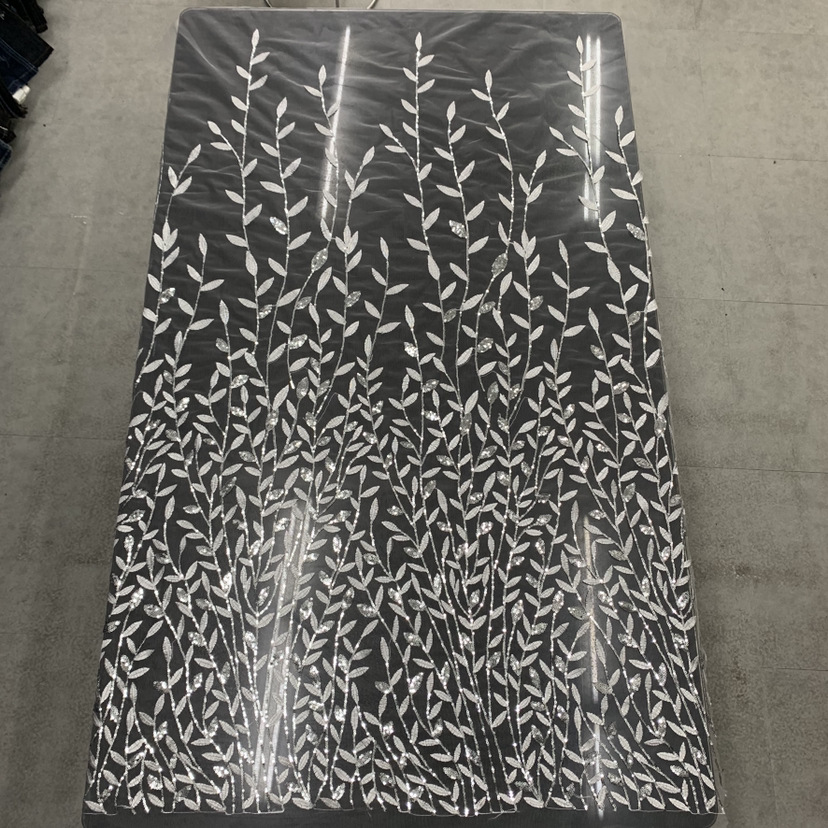 Hojas rama bordado pieza planta bordado tridimensional tela de malla lentejuelas tela de malla multicolor en stock al por mayor hojas