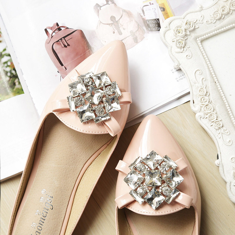 Dép sandal nữ bít mũi nhọn đính đá, đế bằng — A1-8 Màu mơ, Màu hồng A1-8, Màu tím A1-8, Màu đen A1-8