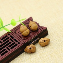 桃核手雕刻 吊坠配饰厂家 宝宝儿童挂件 文玩材料品批发 中孔葫芦