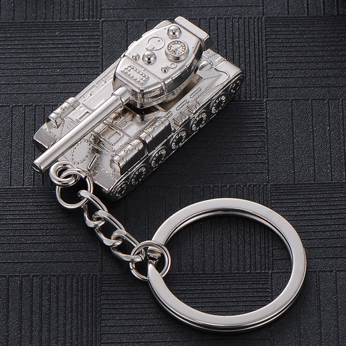Creative men's car pendant personalized World of Tanks T34 model keychain Father's Day small gift hanging buckle