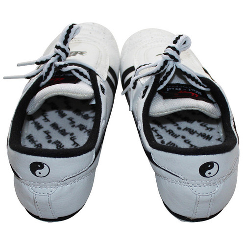 Taekwondo shoes for children boys training soft soles for girls beginners adult martial arts shoes breathable Muay Thai shoes