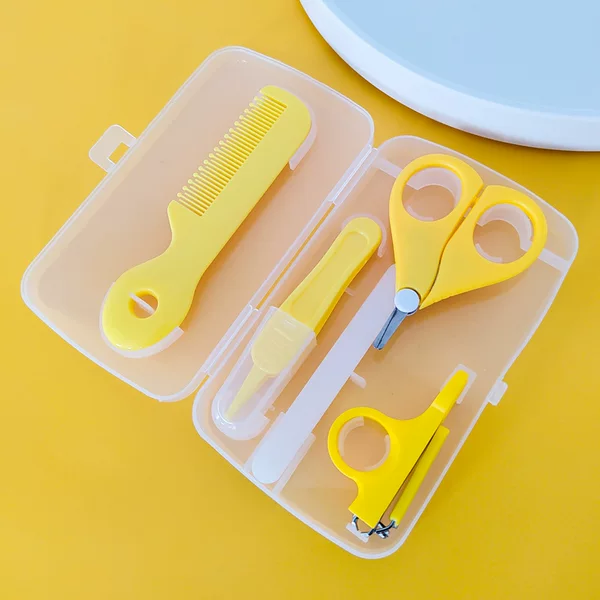 Children's Nail Clippers, Kidsren's Nail File, Anti-Pinch Nail Clippers, Round Tooth Comb, Booger Clip 5-Piece Set