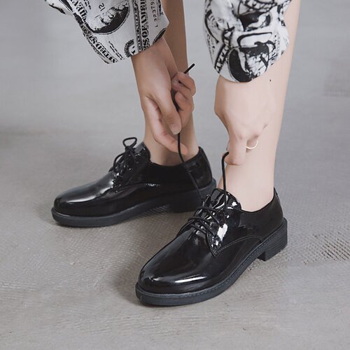 Black retro British style small leather shoes 2024 spring new style single shoes for female students flat Hong Kong style casual loafers