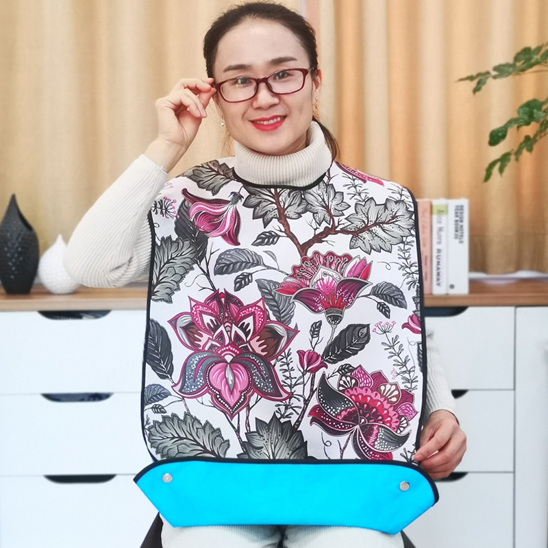 Suministro transfronterizo Adulto babero de alimentos ancianos saliva toalla antifouling impermeable en stock fabricante en stock logotipo imprimible