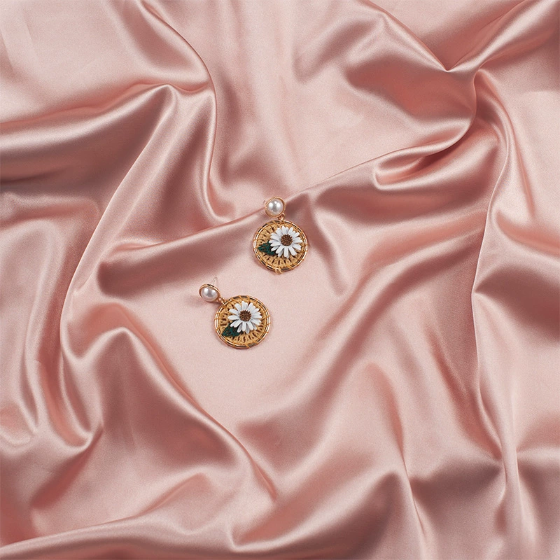 Textured mercerized satin cloth, soft solid color photo background cloth, jewelry, cosmetics, posing photo props