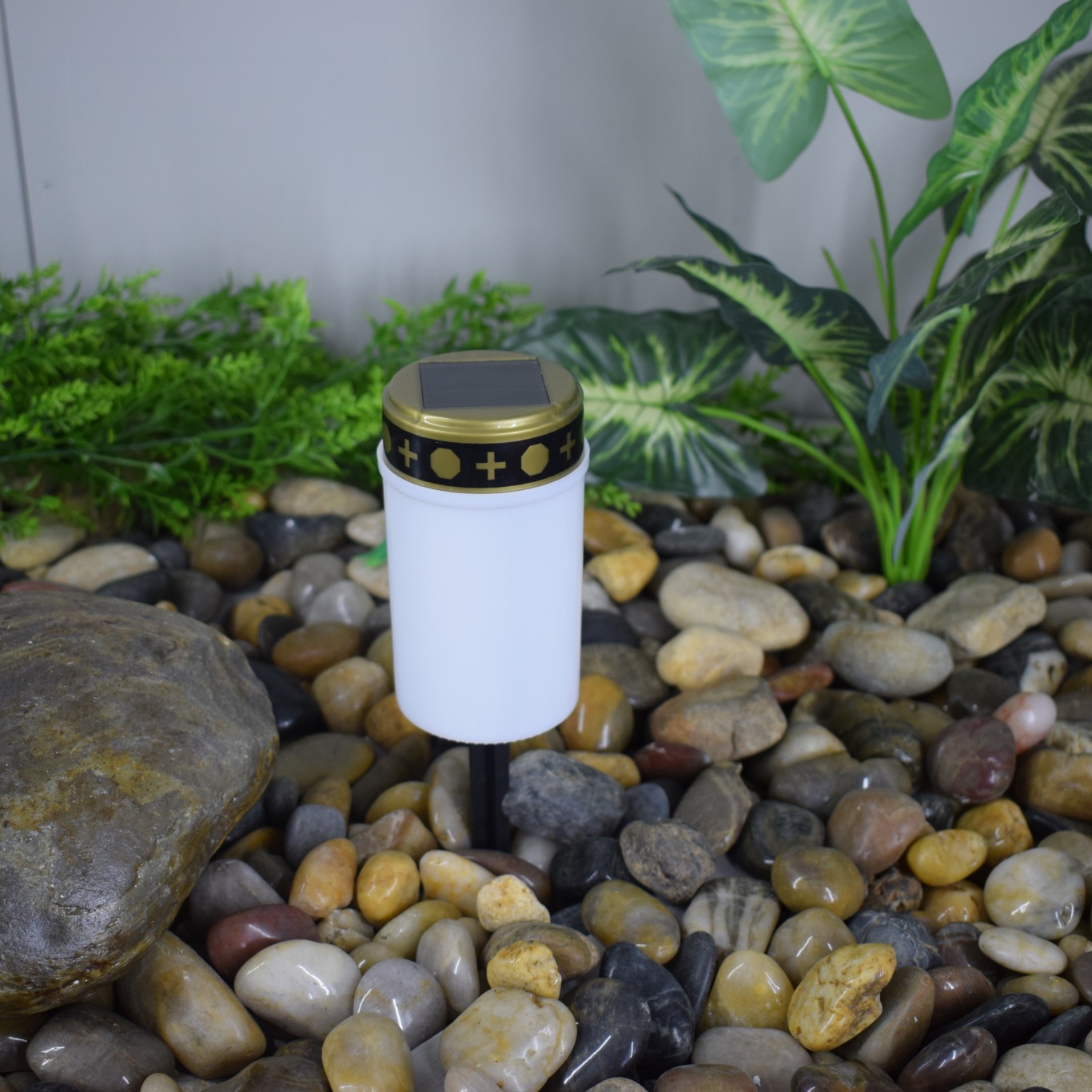 LED luz que acampa al aire libre impermeable solar luz de la vela cementerio dolor Memorial luz Amazon caliente DIY