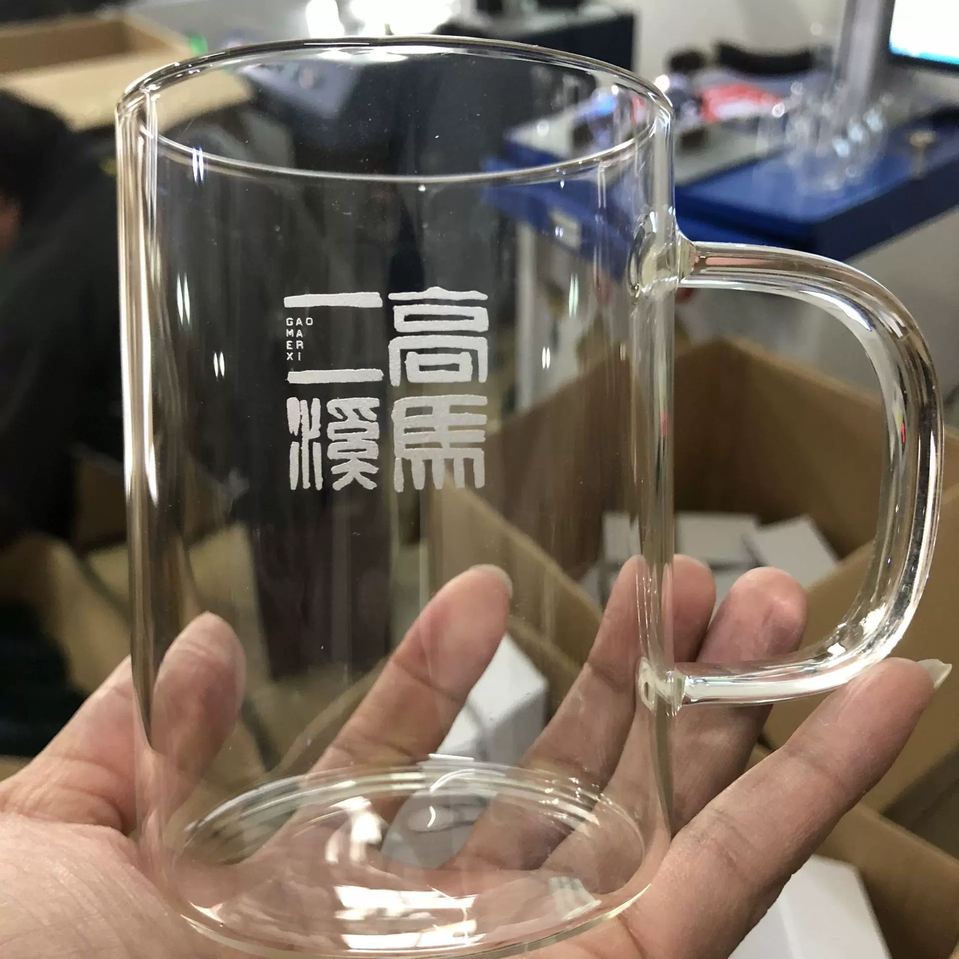 玻璃打标激光镭雕加工刻字 亚克力刻字加工 激光刻字镭雕logo镭射