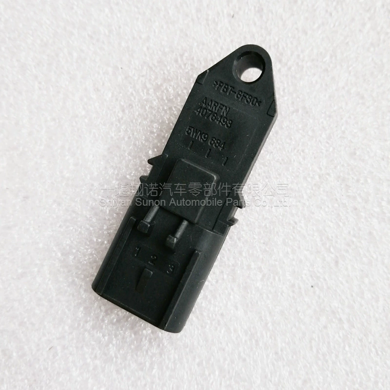 Двигатель Cummins ISF2.8 датчик давления 4076493 2897331 3330143 3330144
