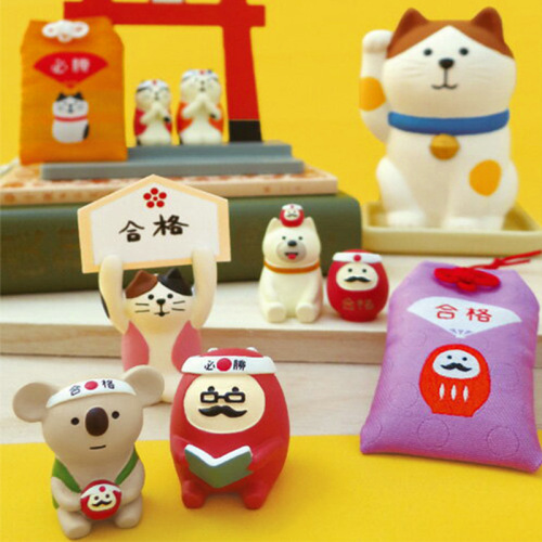 Japanese groceries, zakka, student graduation gifts, blessings, must-win Daruma resin crafts, small ornaments