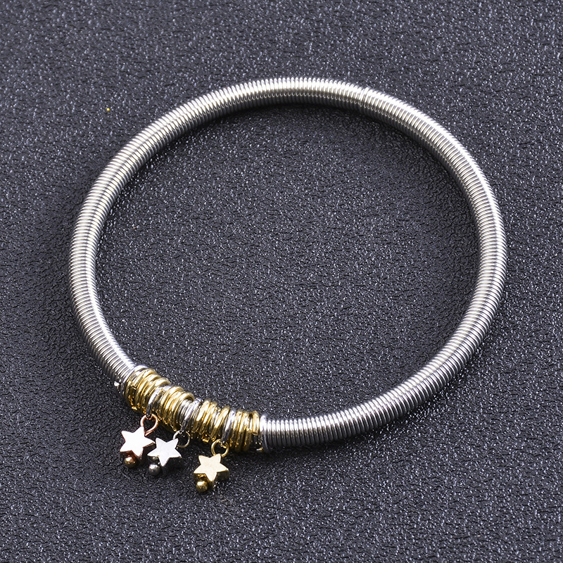 4.2mm spring ring bracelet with three-color five-pointed star screw head can be opened and tightened telescopic guitar string spring bracelet