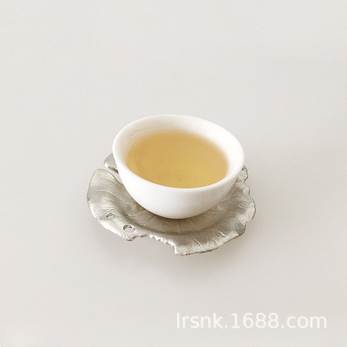 One piece dropshipping coaster, high temperature resistant saucer, insulated tea ceremony accessories, incense base, lotus leaf metal coaster