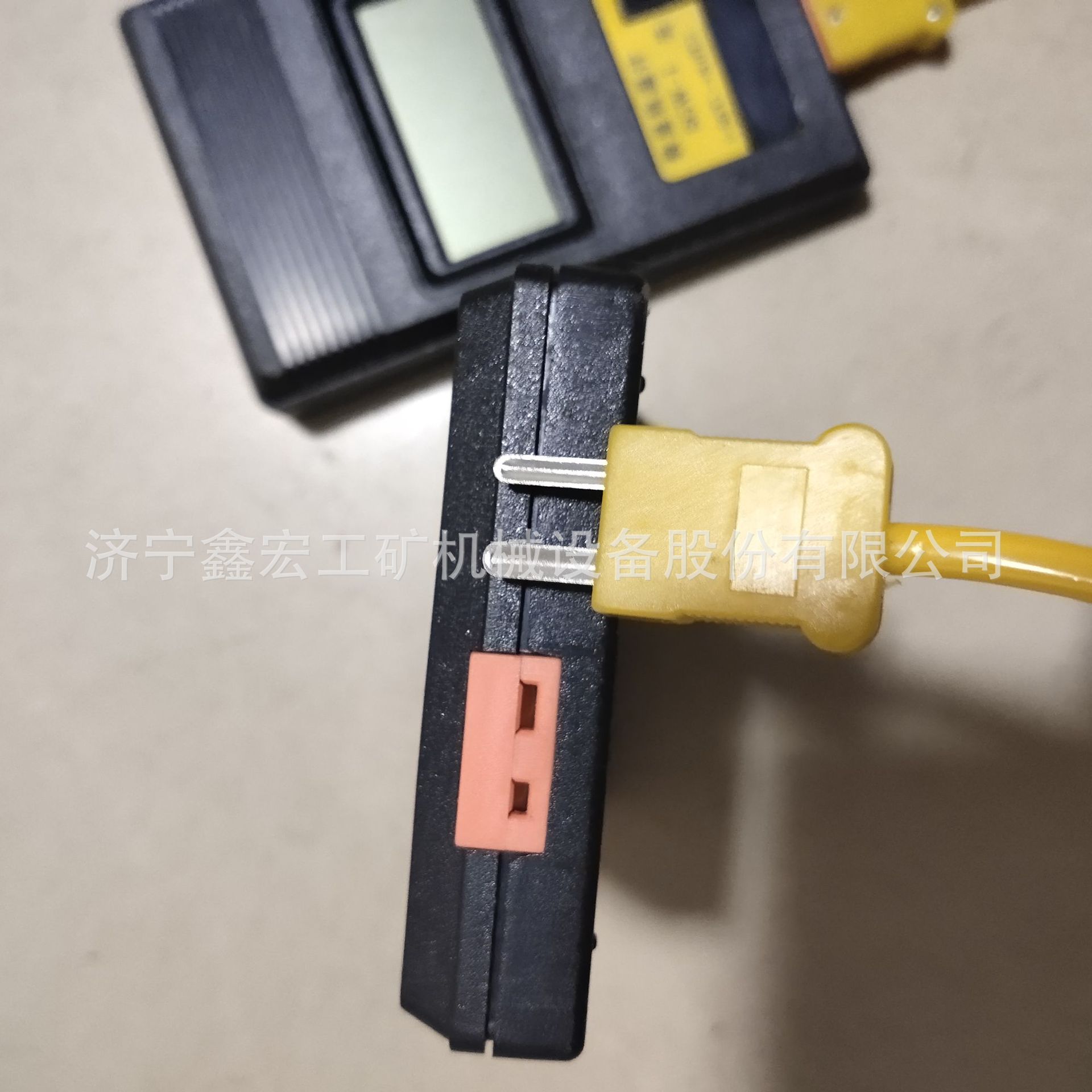 SGW-Ⅱ型数字式钢轨测温计 钢轨表面温度测量仪 磁铁探头轨温计