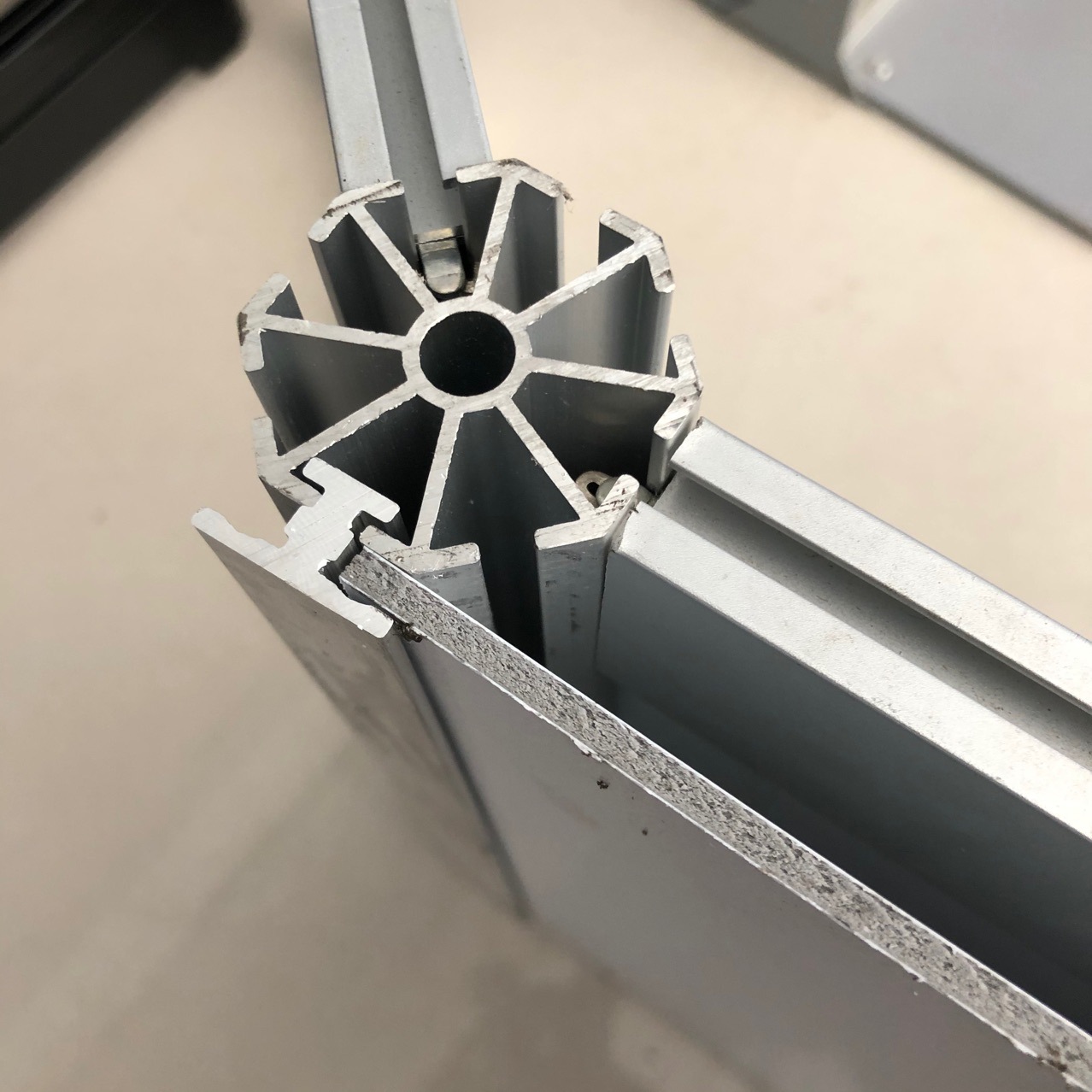 �������޷�չ����� ������չ���޷�չ��ǽͨ��������Ͳ�ѹ����