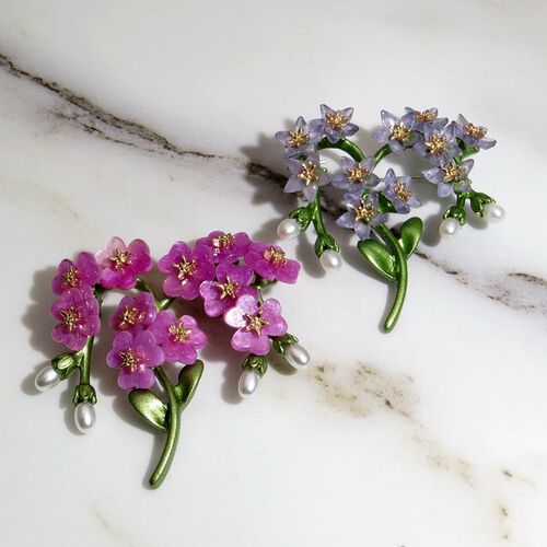 Forget-me-not plant leaf imitation pearl simple and beautiful fashionable creative accessory for women gift brooch badge