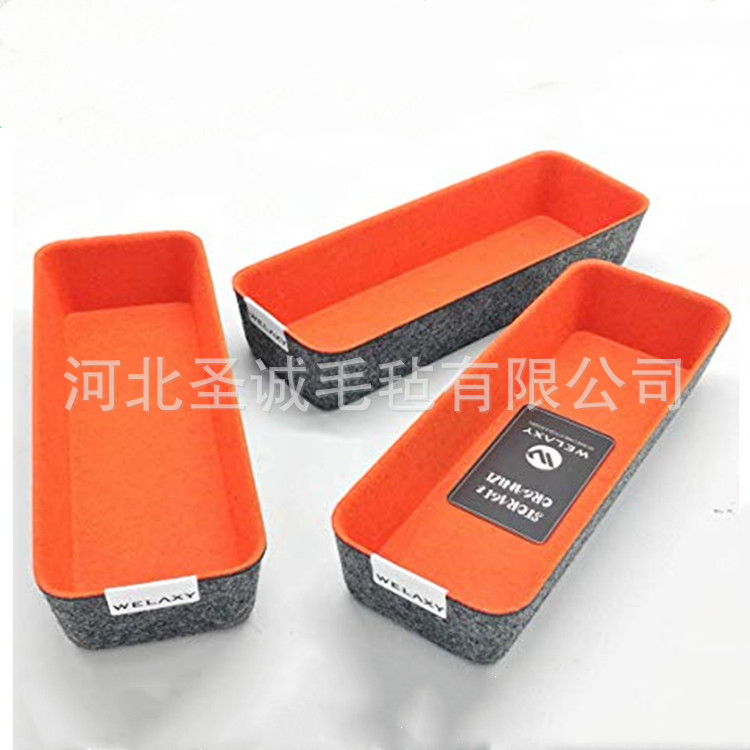 Hot pressing into a felt box Japanese -style desktop office debris…