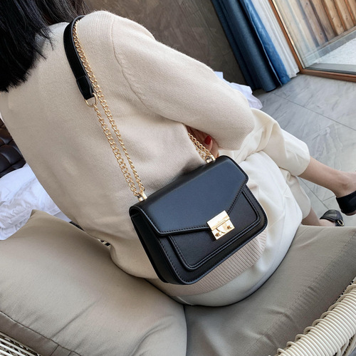 Retro bag women's crossbody bag chain bag women's bag winter new 2019 shoulder bag women's small bag versatile small square bag