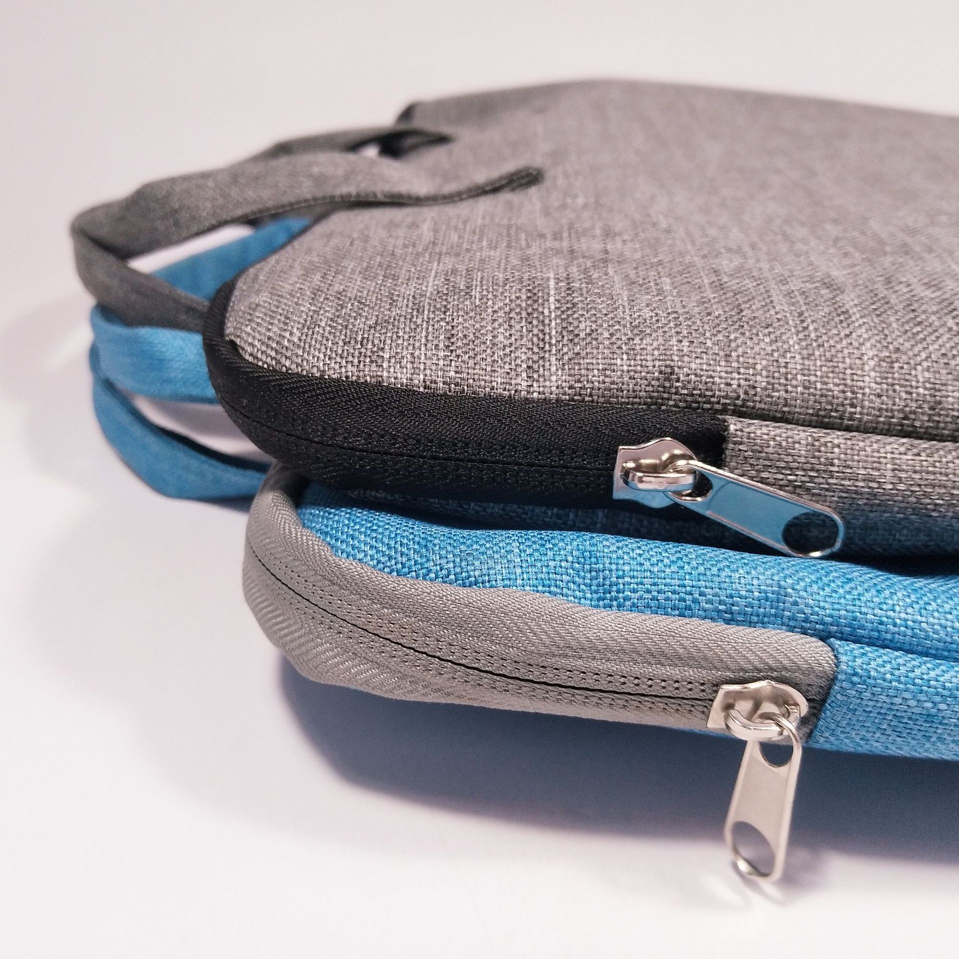 Breathable wear-resistant 300D cationic business computer bag unisex fashion laptop case free printed logo