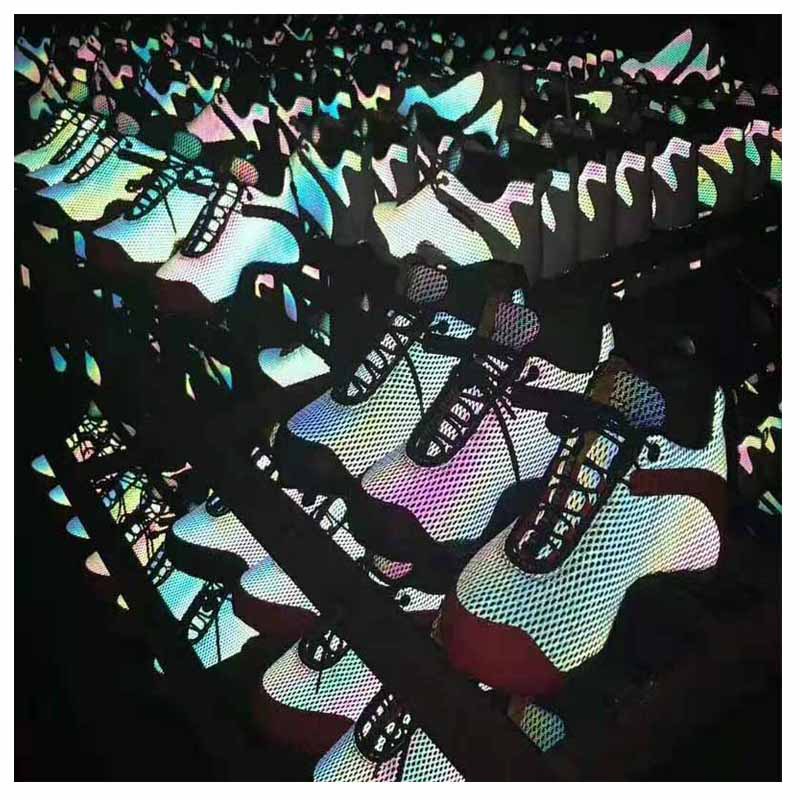 炫彩鞋材3D透气三明治网布幻彩反光面料箱包黑色七彩反光网布面料