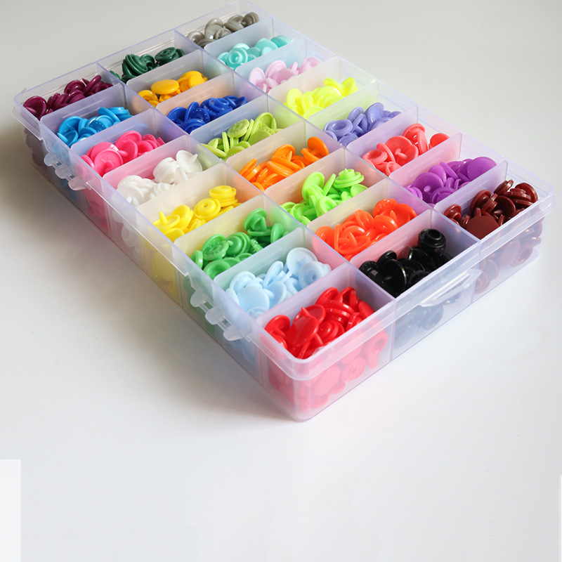 Resina de nylon plástico niños T3T5 Snap herramienta traje color redondo botón Snap caja bolsa