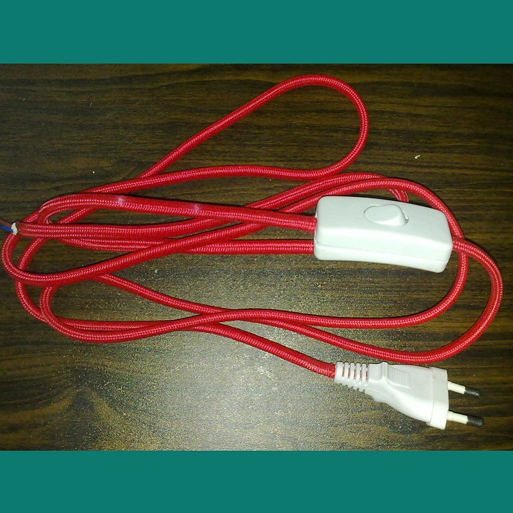 主要生产销售各种颜色圆插带 303开关两芯编织电源插头线认证线材