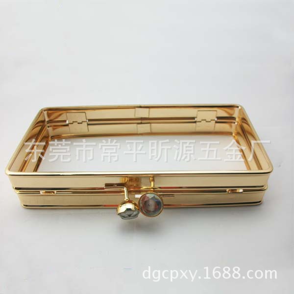 厂家供应手袋五金架,钱包五金夹,皮包五金框 ，美容框夹