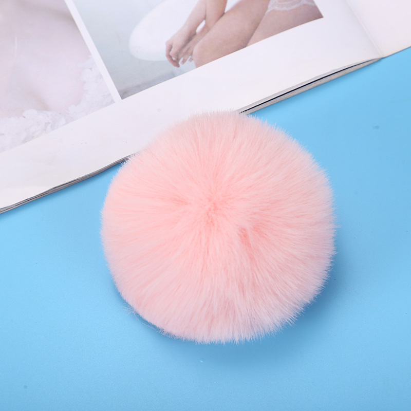 現物卸売りはラッコの毛玉をまねて6cmのアクセサリーのキーホルダーをまねます。