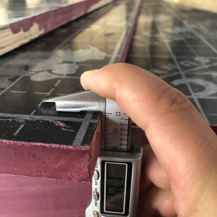 Plantilla de construcción de alta calidad, ingeniería de sitios de construcción, tablero de ingeniería de madera contrachapada, tablero multicapa impermeable, tablero completo de madera