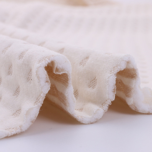 40S Natural Color Cotton Knitted Patterned Air Layer Three-Layer Quilted Baby Toddler Warm Innerwear Mattress Fabric