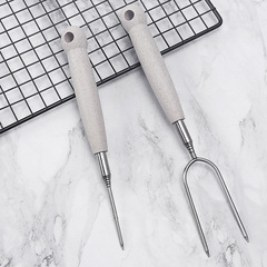 Amazon cross-border outdoor BBQ stainless steel telescopic barbecue fork U-shaped wooden handle marshmallow stick barbecue fork barbecue picks