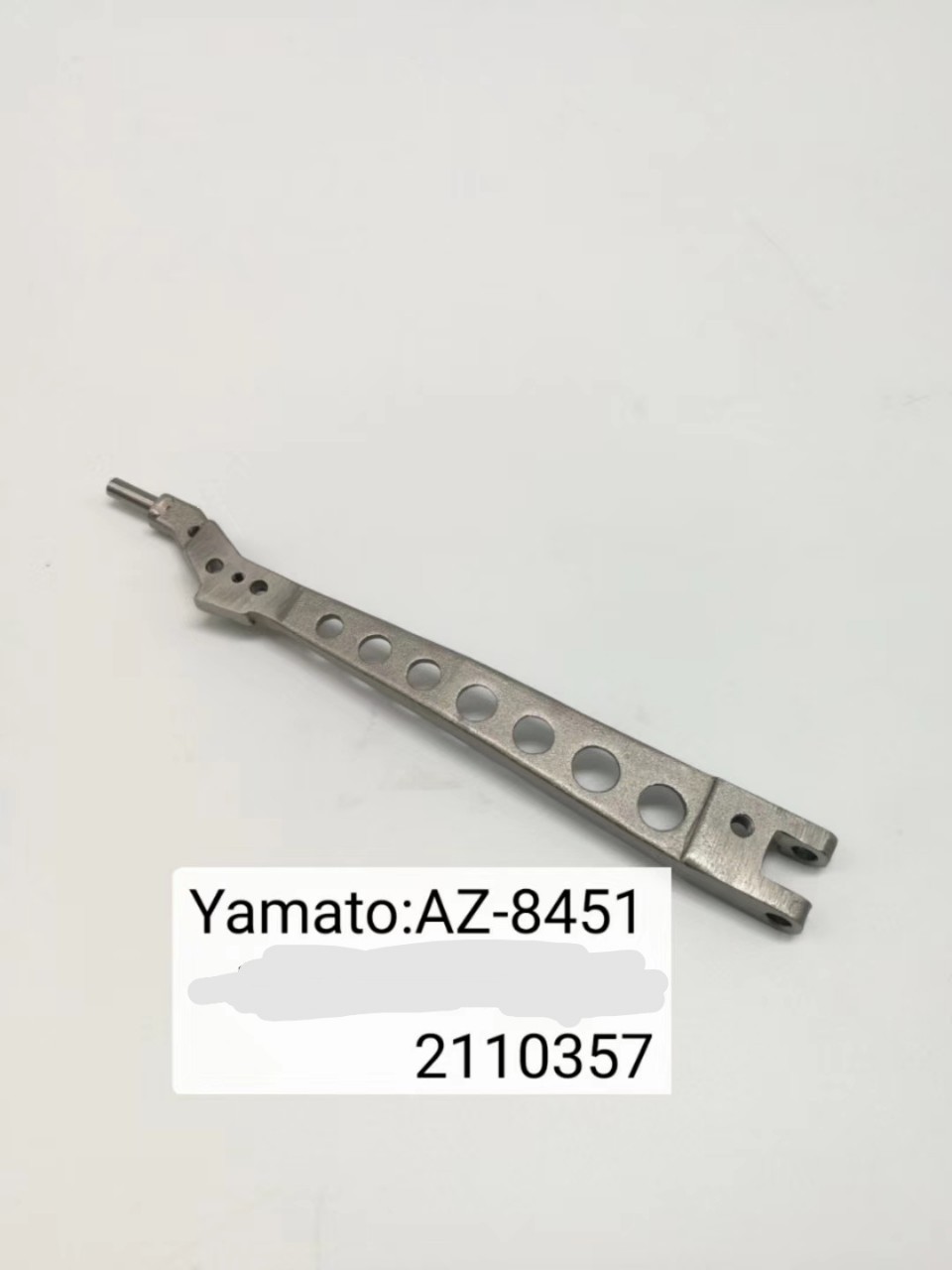 Máquina de coser industrial japonesa Yamata de cuatro agujas y seis hilos, juego completo de accesorios, importada y fabricada en Japón.