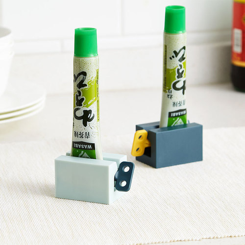 A2849 toothpaste squeezer facial cleanser press for children manual lazy toothpaste squeezer