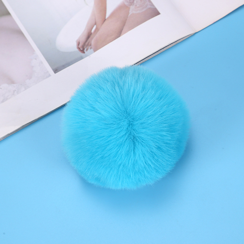 現物卸売りはラッコの毛玉をまねて6cmのアクセサリーのキーホルダーをまねます。