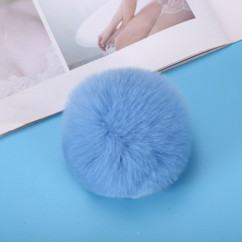 現物卸売りはラッコの毛玉をまねて6cmのアクセサリーのキーホルダーをまねます。