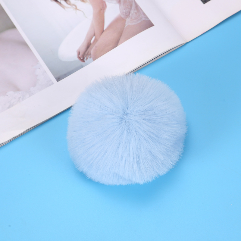 現物卸売りはラッコの毛玉をまねて6cmのアクセサリーのキーホルダーをまねます。