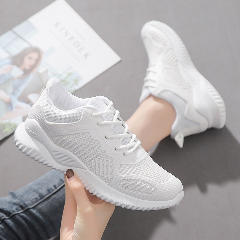 Spring 2024 New Ins Korean Style Sports Shoes Women's Elevated Breathable White Shoes Women's Travel Torre Running Shoes Trendy