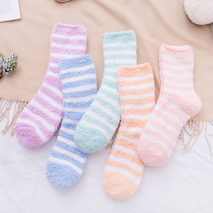 �ﶬɺ���q�m��Ů�l�y˯�߼Ӻ�ů�Ӽ��m�ذ�Ůsocks���e�ٴ�