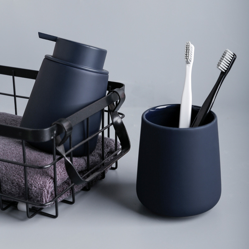 Luz nórdica de lujo dispensador de jabón de cerámica hogar B & B Hotel baño botella de loción jabonera desinfectante de manos sub-botella