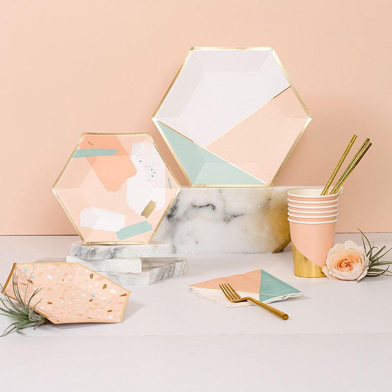 New Pink Hexagon Disposable Cake Plate Party Tableware Picnic Plate Birthday Fruit Snack Plate New Pink Hexagon Disposable Cake Plate Party Tableware Picnic Plate Birthday Fruit Snack Plate