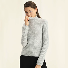 女式针织衫;连衣裙;毛衣