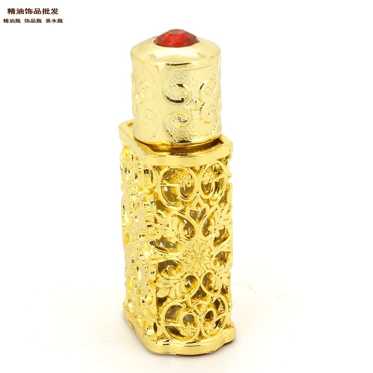 Fabricante suministra frascos de perfume de 3 ml de Oriente Medio, frascos vacíos, frascos de metal tallado para cosméticos, frascos de aceite esencial, frascos recargables en stock.