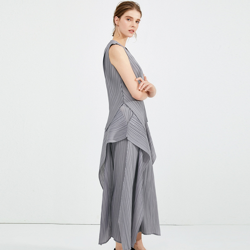 2026 Summer New Pleated Double-Layer Top Vest Casual Wide-Leg Pants Irregular Two-Piece Fashion Suit For Women_ecoleips.com