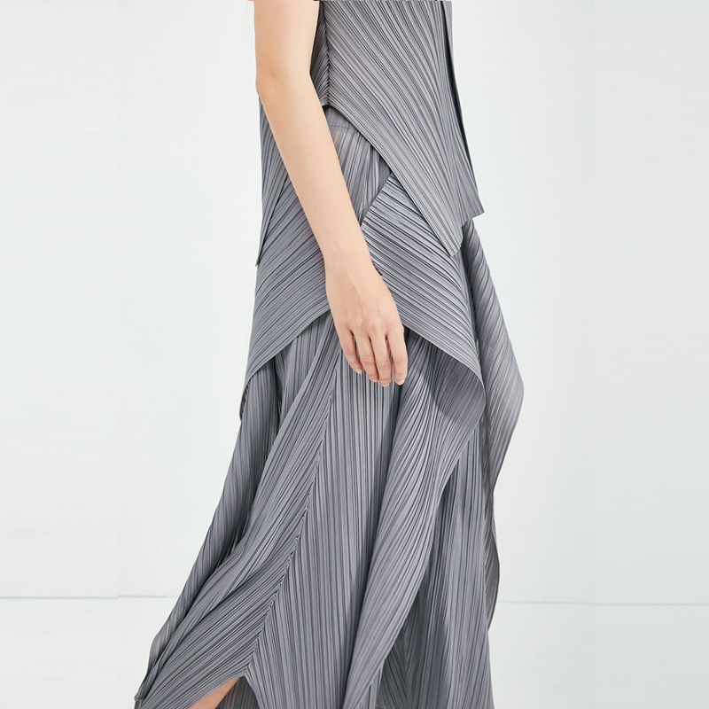 2026 Summer New Pleated Double-Layer Top Vest Casual Wide-Leg Pants Irregular Two-Piece Fashion Suit For Women_ecoleips.com