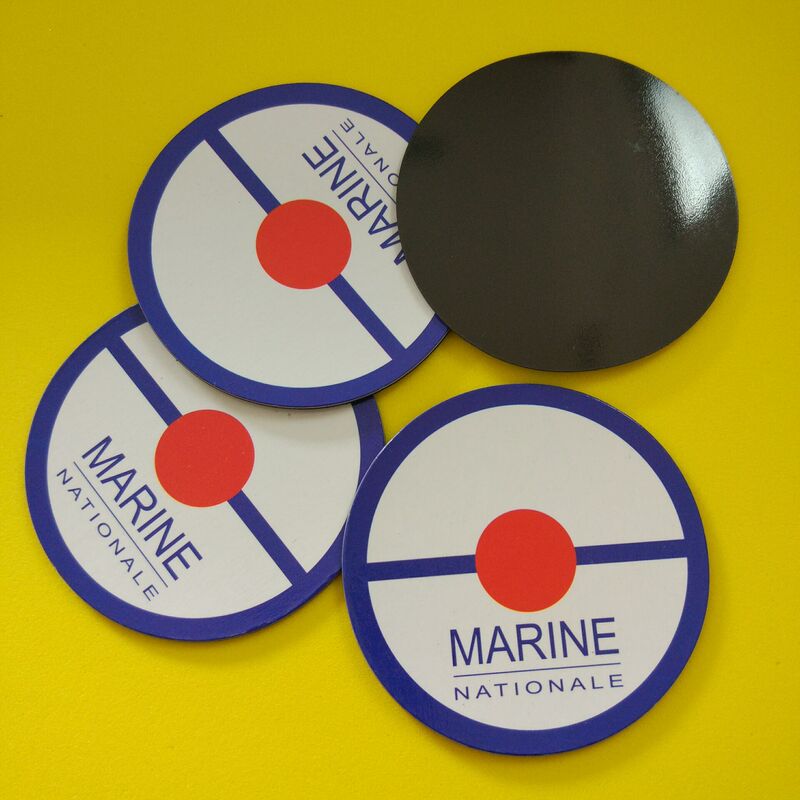 Customized Graduation Photo for Students, Special-Shaped Heart-Shaped Coated Paper Printing, Custom-Made Magnetic Refrigerator Stickers