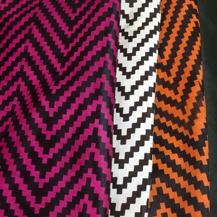 工马毛牛毛真皮头层面料印花和单色各种花纹手袋包包鞋子毛皮原料