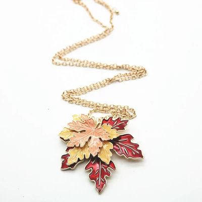 Korean version of spring and Yaxa sancaqları - necklace