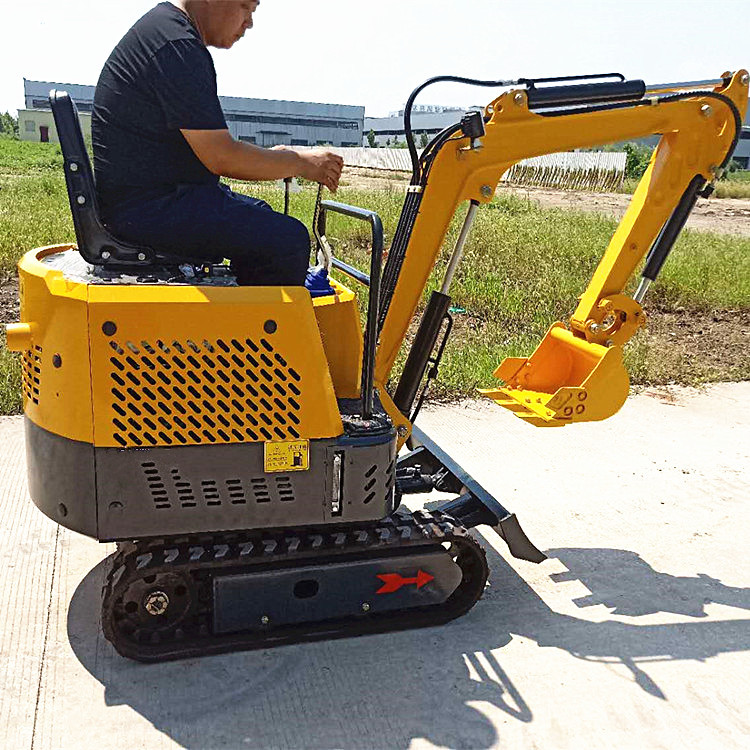 多功能小型挖掘机 大棚果园农用挖掘机 推土破碎挖掘机果园管理