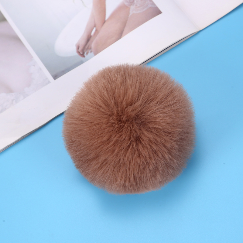 現物卸売りはラッコの毛玉をまねて6cmのアクセサリーのキーホルダーをまねます。