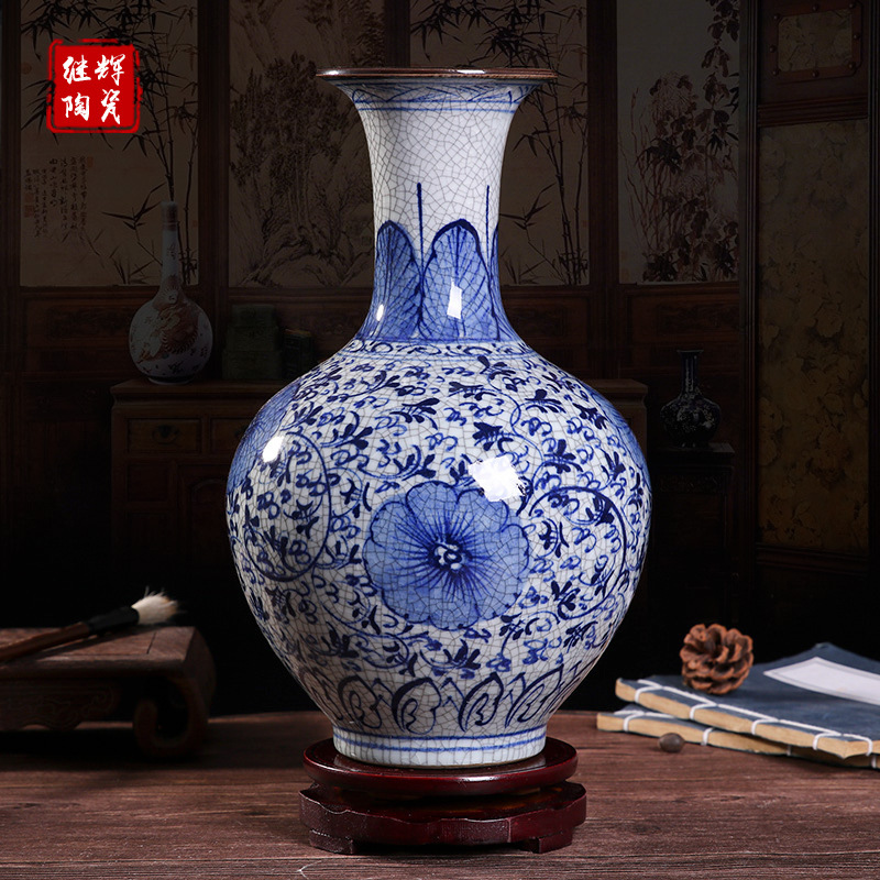 Jingdezhen Hand-Painted Blue and White Porcelain Vase for Home Living Room, Chinese-Style Cracked Glaze Ceramic Vintage Decorative Ornament